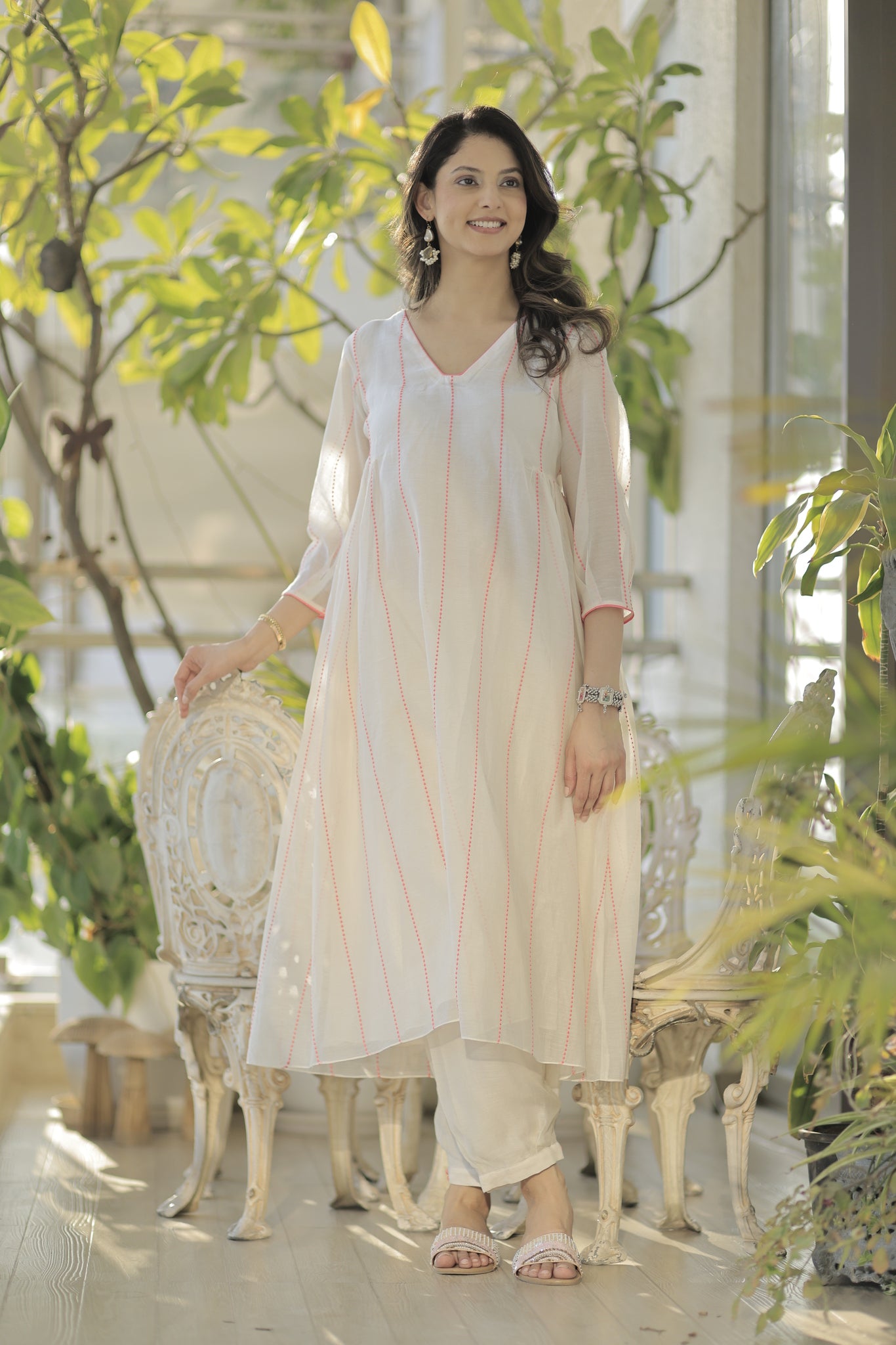 Ivory mul chanderi choga set with neon pink embroidery
