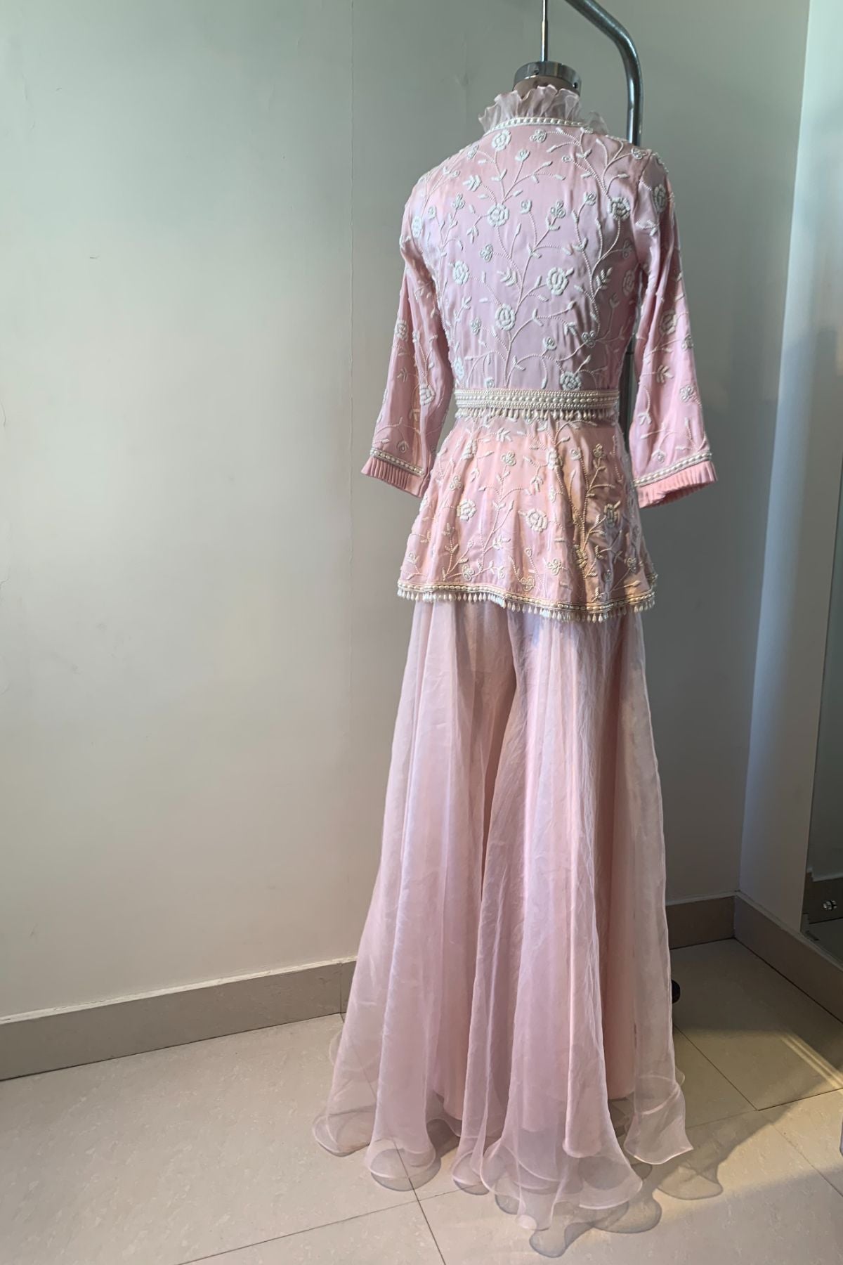 Dew Drop Sharara